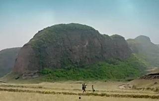 六盘山电影在线观看  第3张